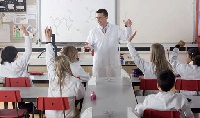 Kimya Alanı Meslekleri - Kimya Öğretmeni